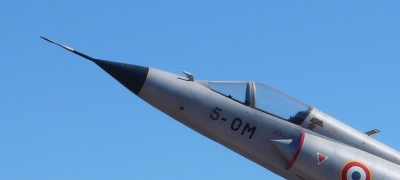 Coin de canapé "Pointe de Mirage III" - Vendu Coin de canapé "Pointe de Mirage III" - Vendu