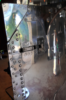 Bar "capot moteur arrière" de Superconstellation - Vendu Bar "capot moteur arrière" de Superconstellation - Vendu