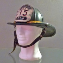 Casques de pompiers USA et des pilotes de l'US Air Force Casques de pompiers USA et des pilotes de l'US Air Force