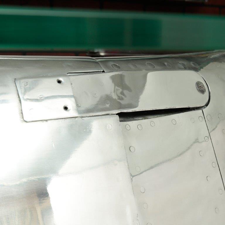 Bar capot moteur Douglas DC3 Bar capot moteur Douglas DC3