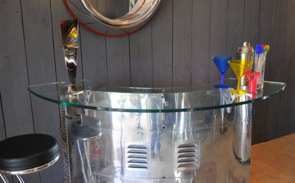 Bar "capot moteur arrière" de Superconstellation - Vendu