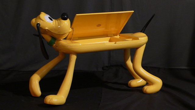 Bureau d'enfant "Pluto" 
